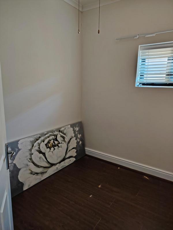 3 Bedroom Property for Sale in Sandbaai Western Cape